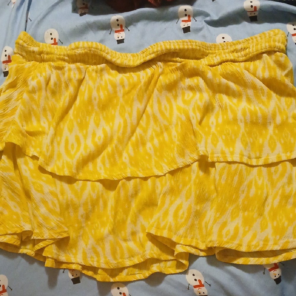 Xhilaration Yellow Tiered Skirt